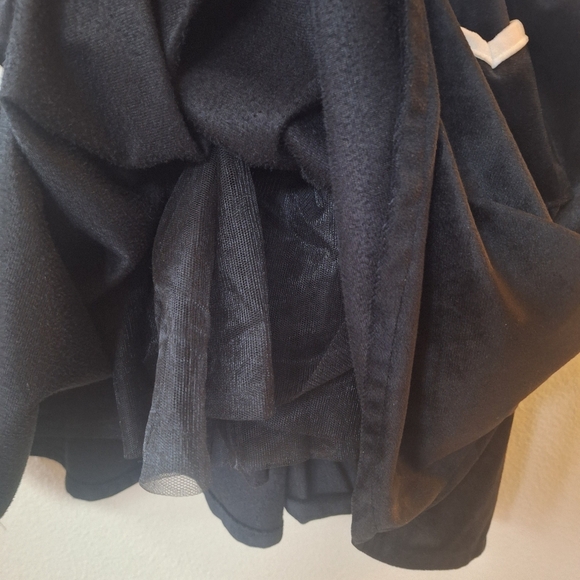 Only Little Once Boutique Handmade Black Velvet Holiday Poof Dress size 8 - Picture 5 of 7